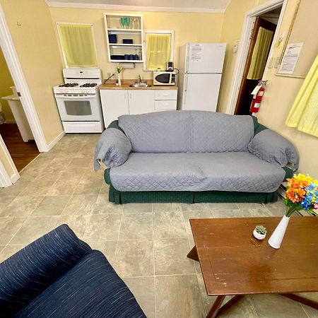 Ambleside Cottage Resort Bobcaygeon Exterior foto