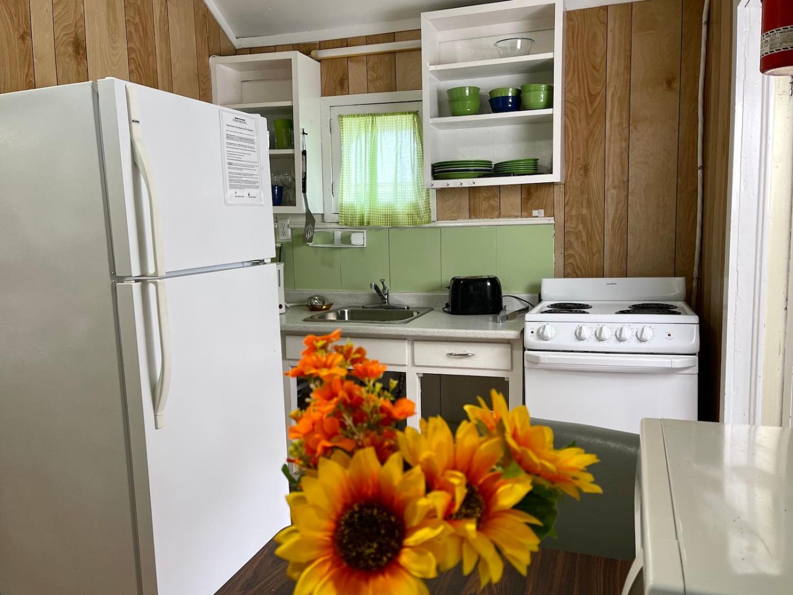 Ambleside Cottage Resort Bobcaygeon Exterior foto