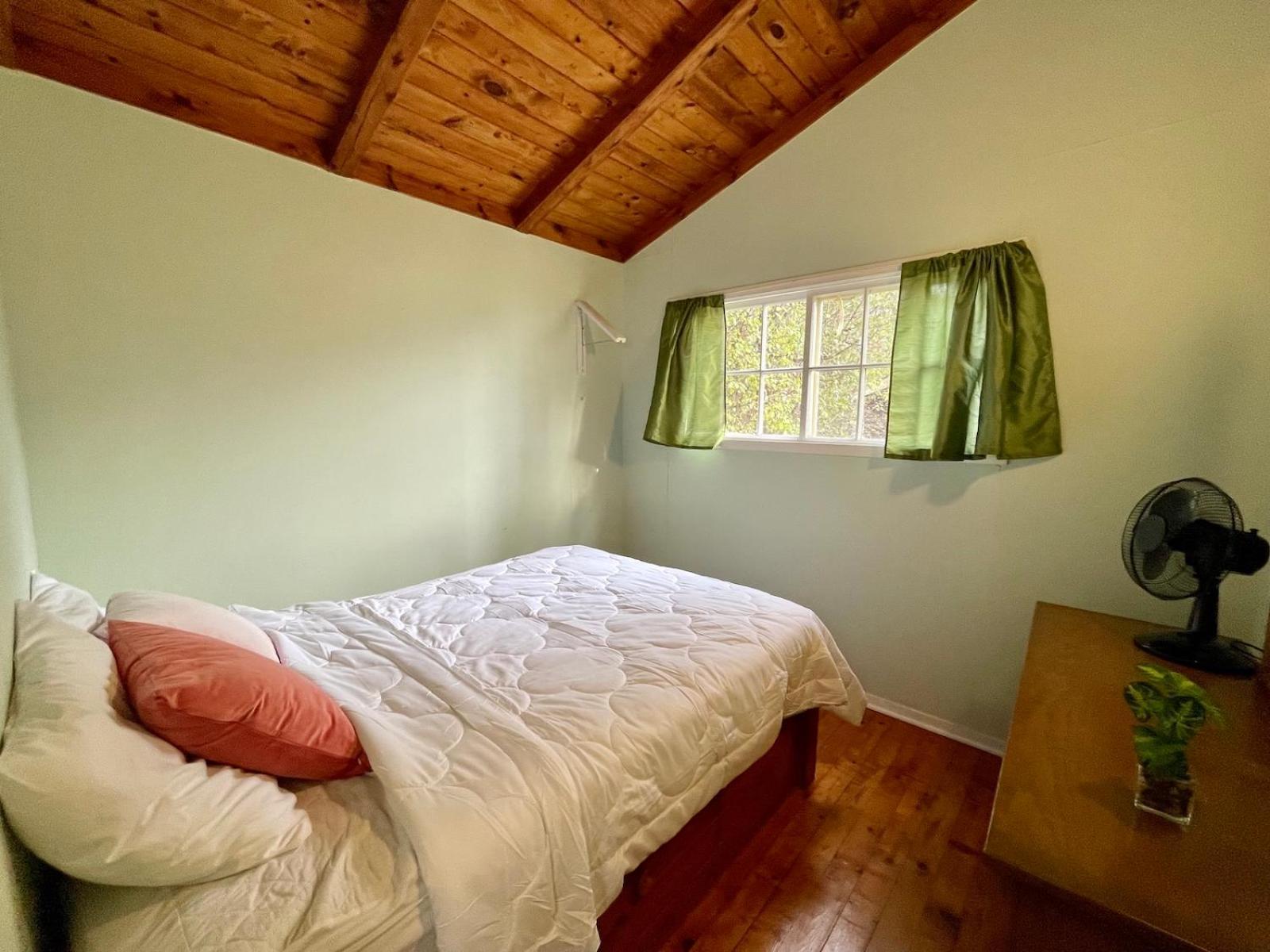 Ambleside Cottage Resort Bobcaygeon Exterior foto