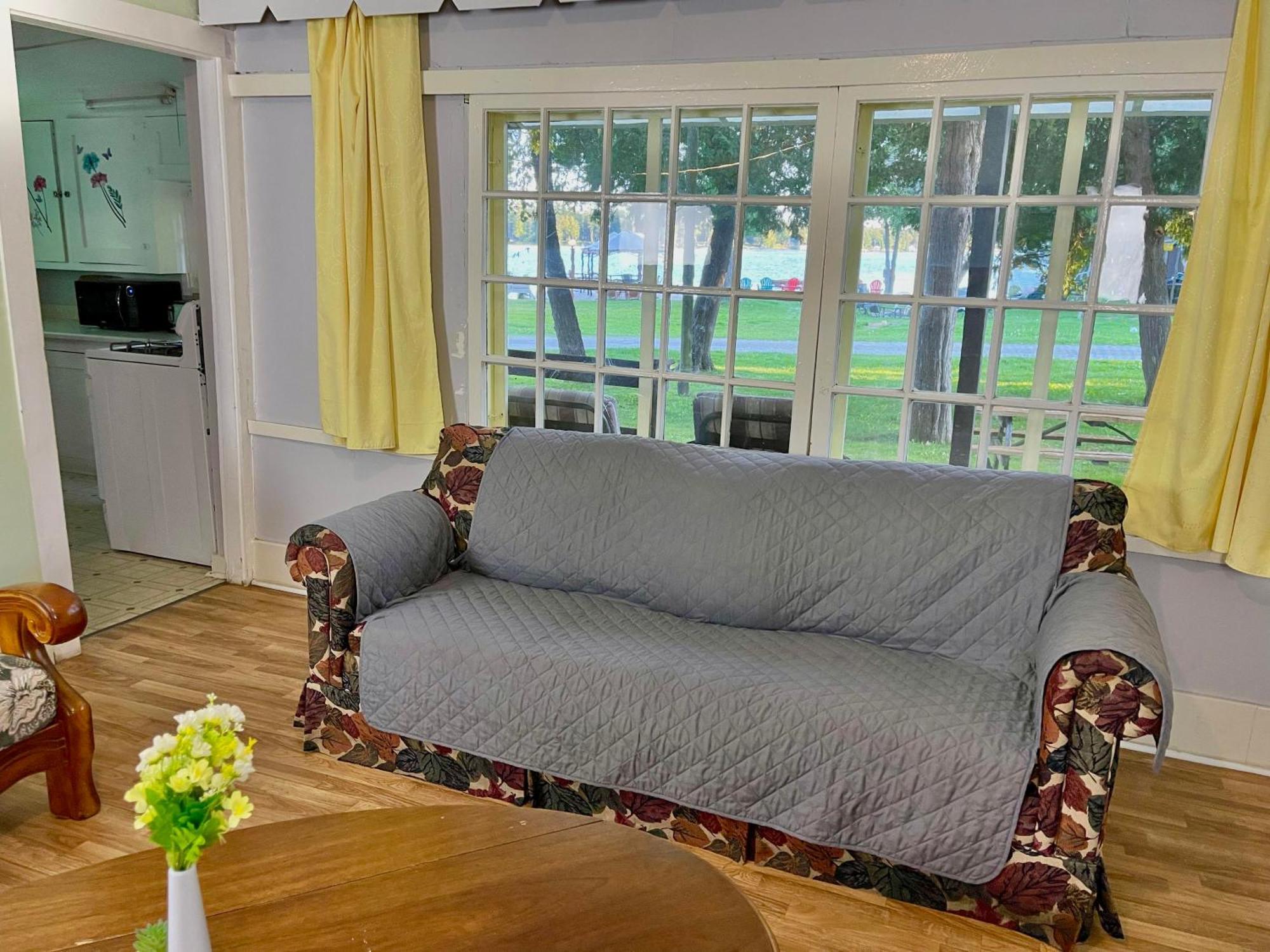 Ambleside Cottage Resort Bobcaygeon Exterior foto