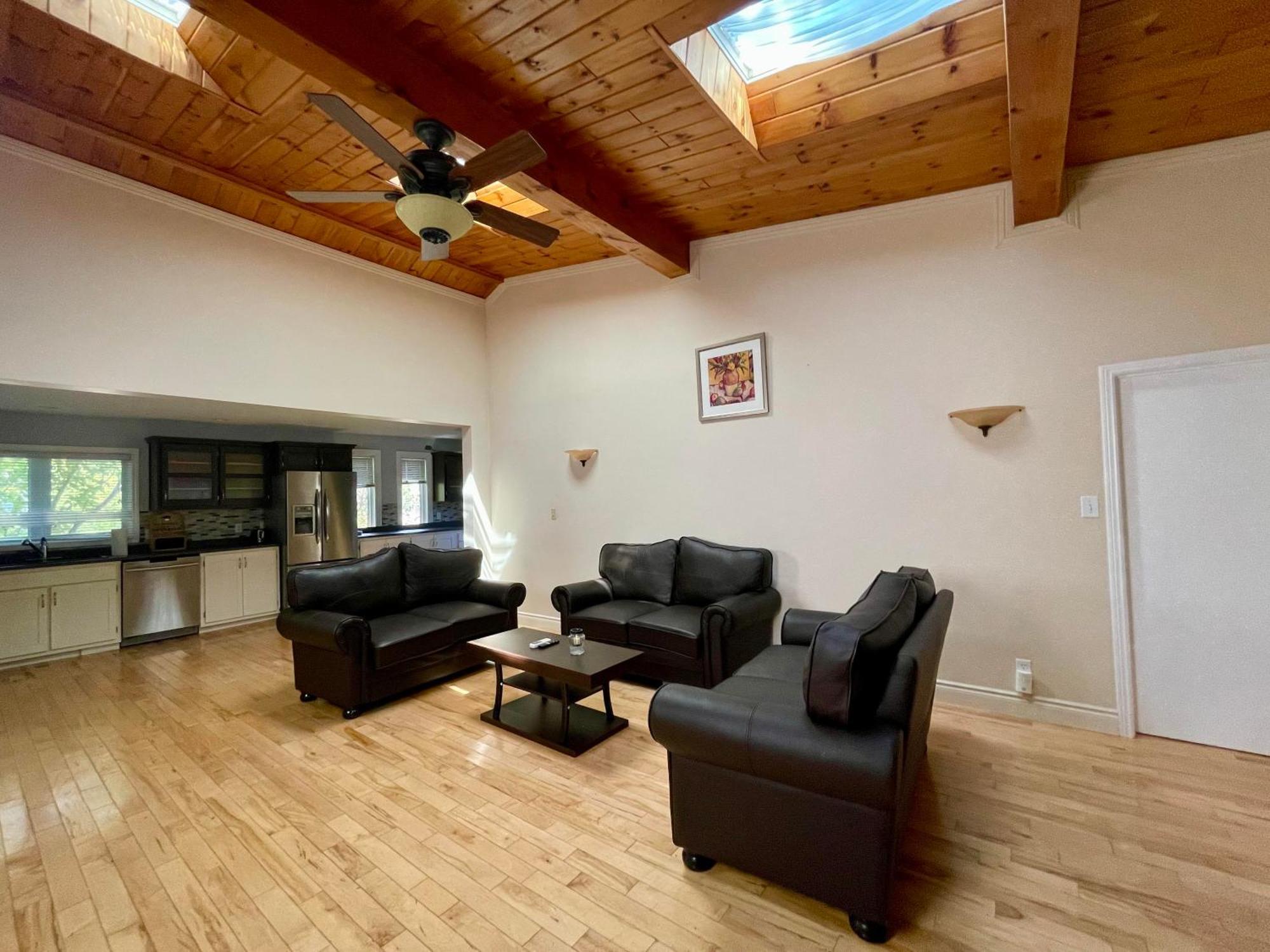 Ambleside Cottage Resort Bobcaygeon Exterior foto